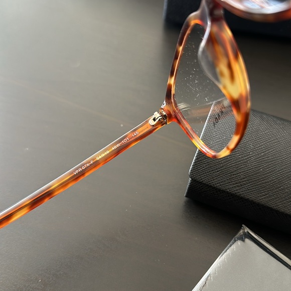 PRADA eyeglasses Light Havana - Picture 7 of 9